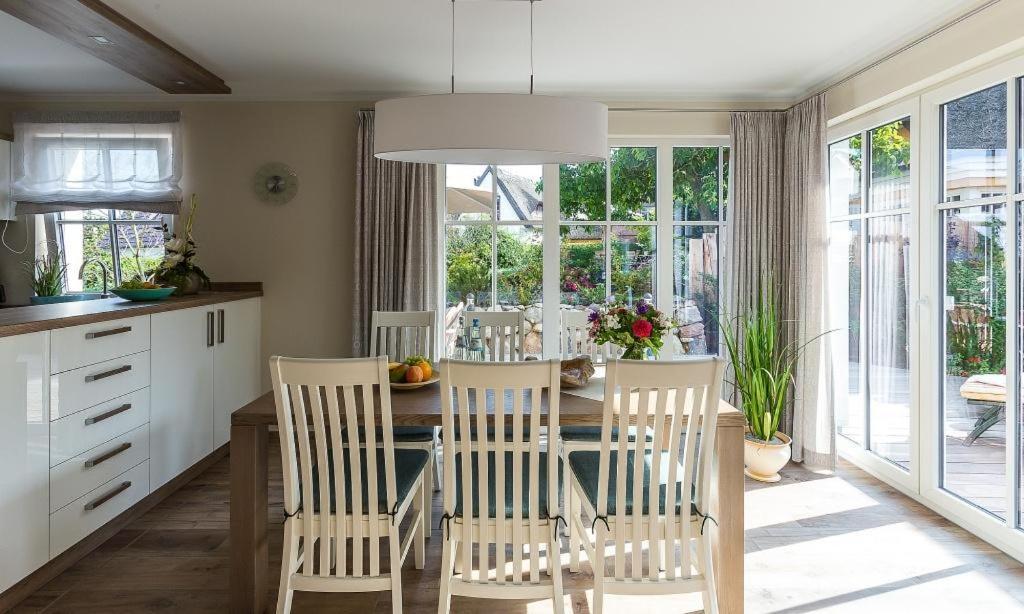 Haus Seeschwalbe Ahrenshoop Exterior foto